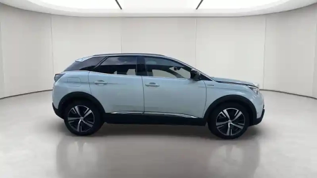 Peugeot 3008 hybrid 225 e-eat8 — photo 8