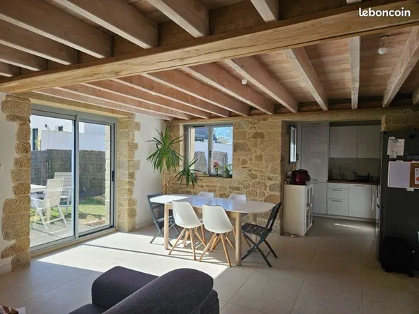 Location maison style chaumière