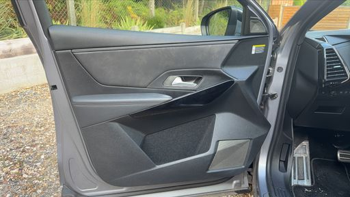 DS DS7 Crossback 1.6 E-Tense 300 Hybrid 4X4 EAT8 - Rivoli – 2022 – 55678 km – Hybride rechargeable – Boîte Automatique — photo 20