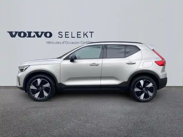Volvo Xc40 recharge 238ch essential — photo 2