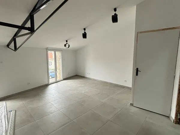 Apparemment 45m2
