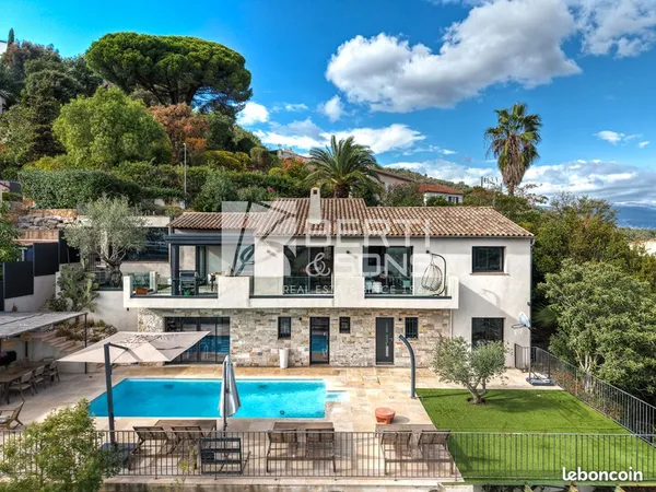 Villa 6 pièces 167 m²