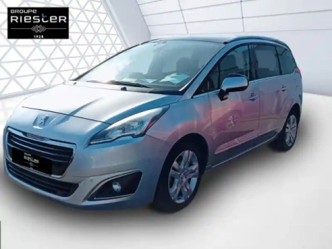 Peugeot 5008 1.6 bluehdi 120ch s&amp;s eat6 7 places