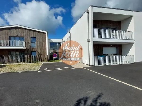 Studio 1 pièce 28 m²