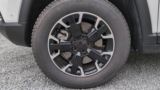 Jeep Compass 240 Plug in Hybrid 180 EAWD - Trailhawk – 2024 – 15569 km – Hybride essence – Boîte Automatique — photo 12