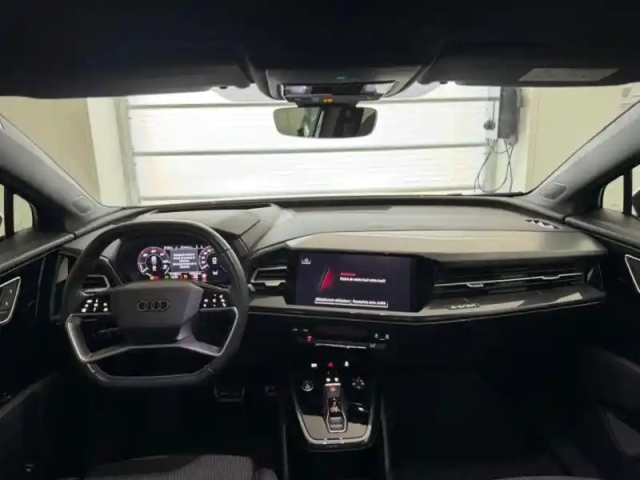Audi Q4 E-Tron q4 sportback e-tron 40 e-tron 204ch s line — photo 14