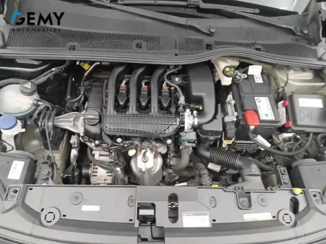 Peugeot 208 puretech 75 s&amp;s bvm5 — photo 12