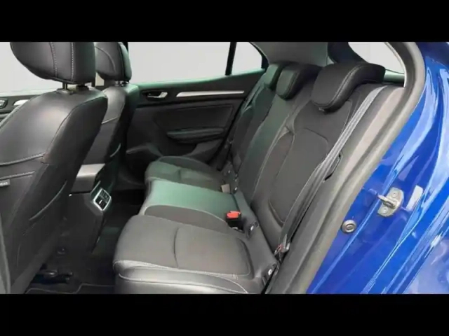 Renault Megane 1.5 blue dci 115ch techno edc + toit ouvrant — photo 20