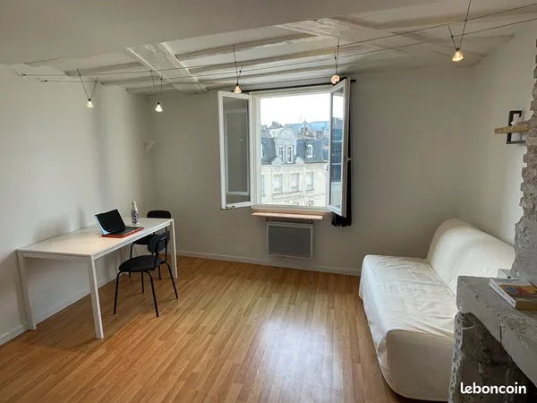 Studio 1 pièce 18 m²