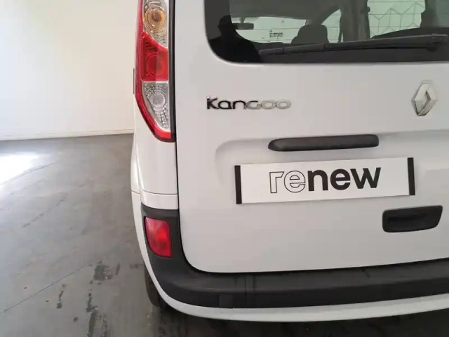 Renault Kangoo blue dci 80 — photo 11