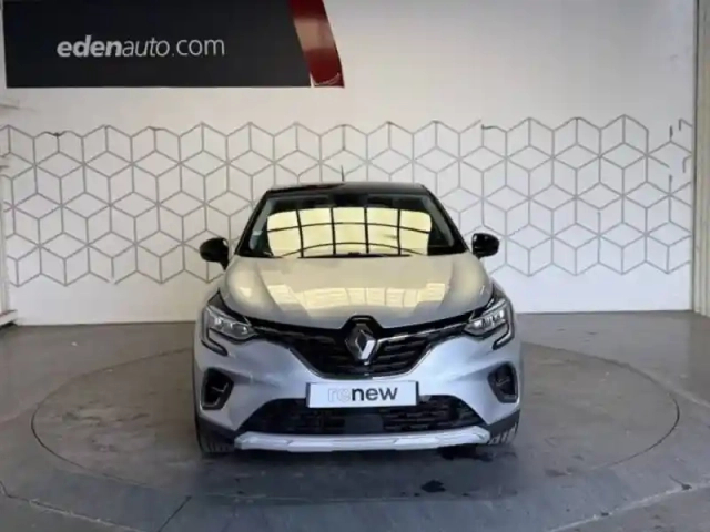 Renault Captur e-tech plug-in 160 — photo 8