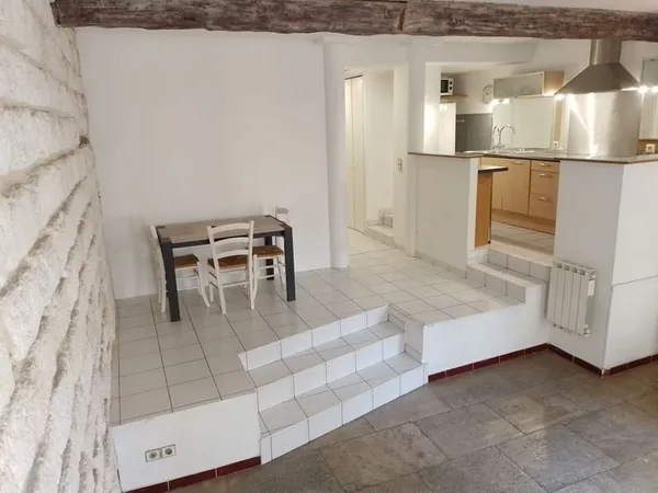 Appartement T2 55m² esprit loft - Montpellier Gares 2e étage