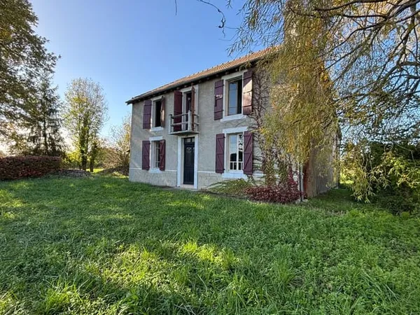 Maison 3 pièces 134 m²