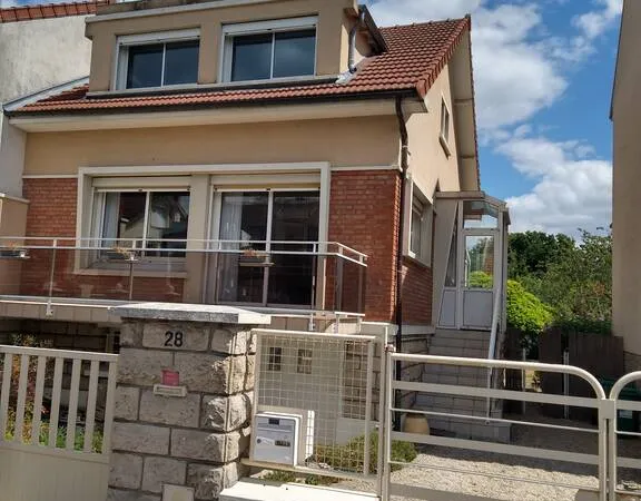 Maison 5 pièces 100 m²