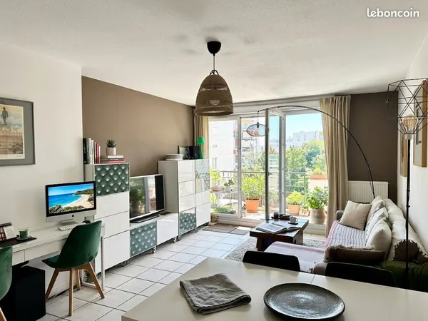 T4 avec terrasse + garage SANS AGENCE - 80m2 Villeurbanne