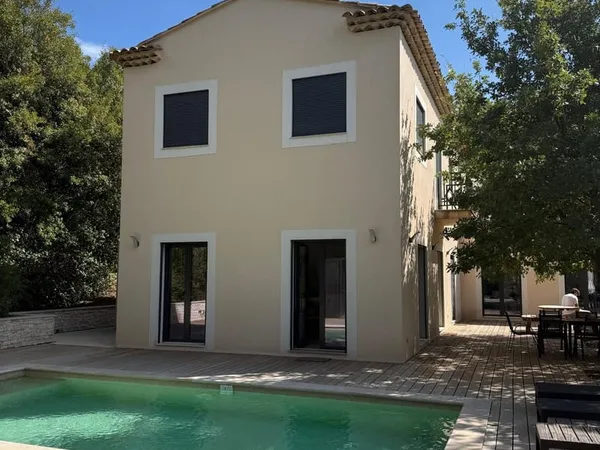 Maison 6 pièces 176 m²