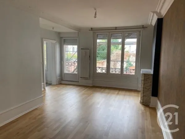 Appartement 3 pièces 84 m²
