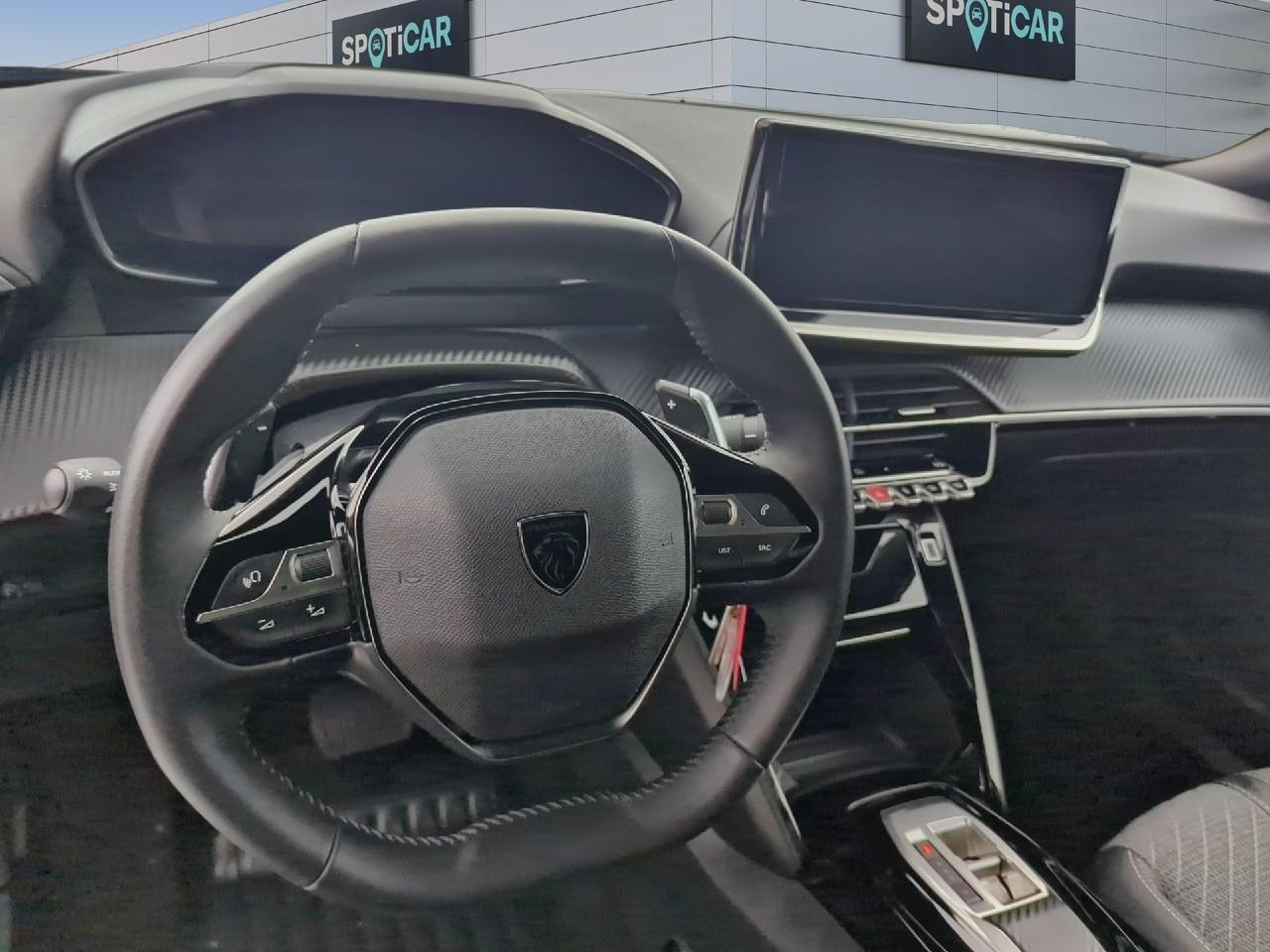 Peugeot 2008 hybrid 145 ch e-dcs6 allure — photo 14