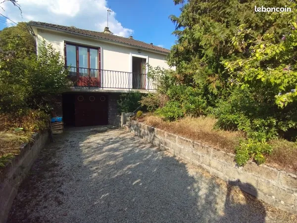 Vend maison avec jardin