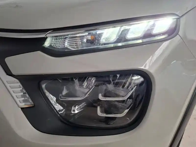 Citroën C3 puretech 110 bvm6 — photo 27