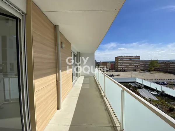 A LOUER - REIMS SECTEUR FAC DE DROIT FRAIS D'AGENCE OFFERTS.