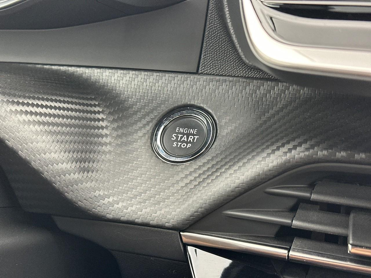 Peugeot 2008 puretech 130 s&s eat8 gt — photo 27