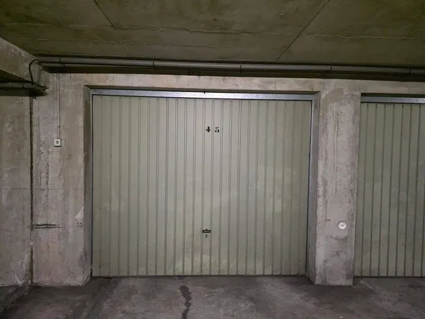 Parking 15 m²