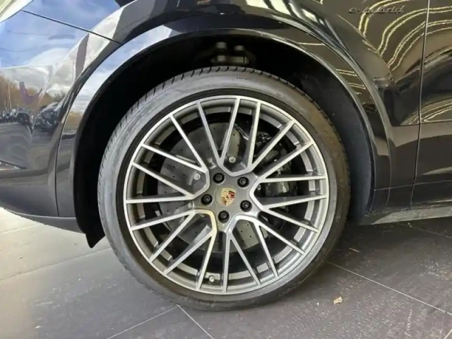 Porsche Cayenne coupé 4.0 v8 680ch turbo s e-hybrid — photo 17