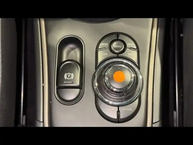 Mini Countryman cooper d 150ch oakwood bva — photo 12