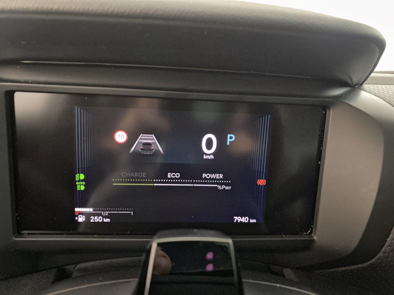 Citroën C4 hybride 145 ch e-dcs6 max — photo 13