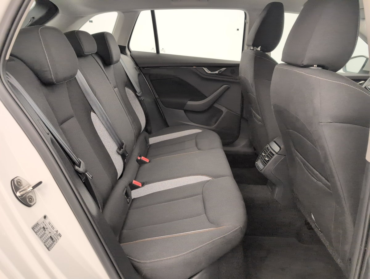 Skoda Scala — photo 10