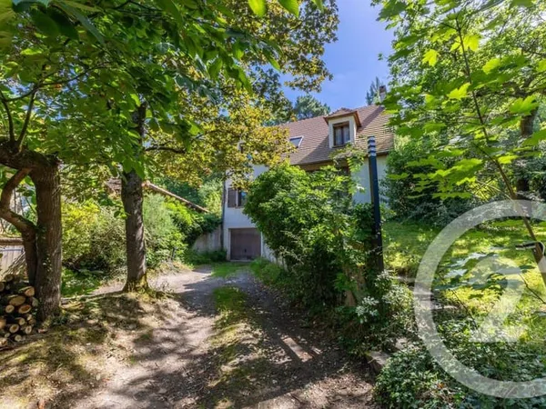 Maison 6 pièces 117 m²
