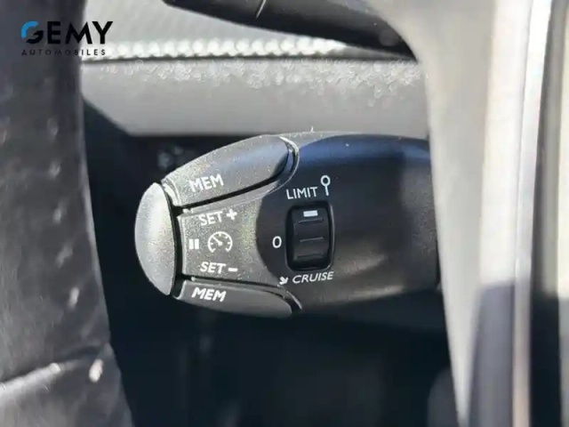 Peugeot 208 bluehdi 100 s&amp;s bvm6 — photo 12