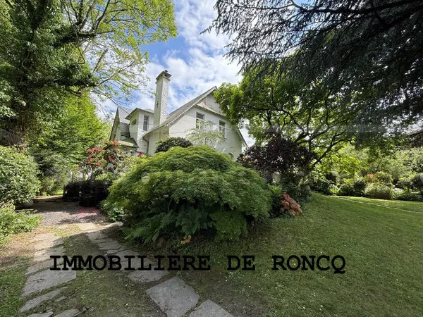 Maison 8 pièces 231 m²
