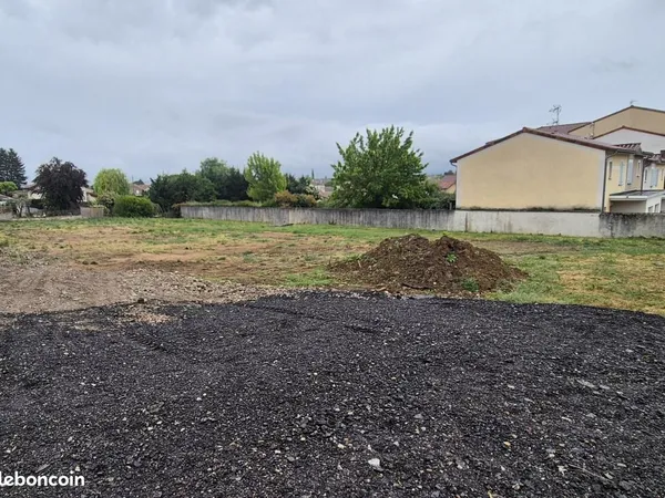 Terrain 833 m² Mours Saint Eusebe