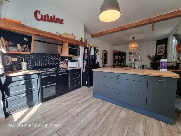 Maison 5 pièces 170 m²