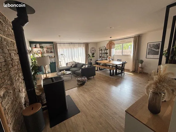 Maison 5 pièces 100m2 + locatif courte durée 25m2
