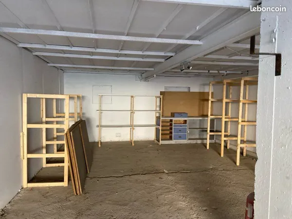 Hangar de stockage