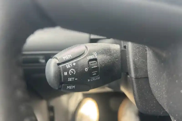 Citroën C3 Aircross puretech 130 s&amp;s eat6 — photo 16
