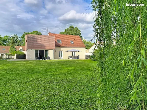 Maison 7 pièces 210 m²