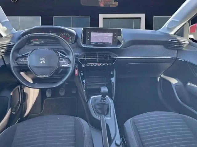 Peugeot 208 puretech 100 s&amp;s bvm6 — photo 40