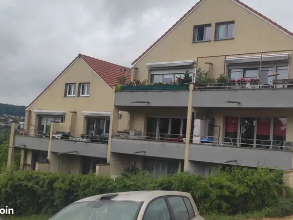 Appartement F3 avec terrasse