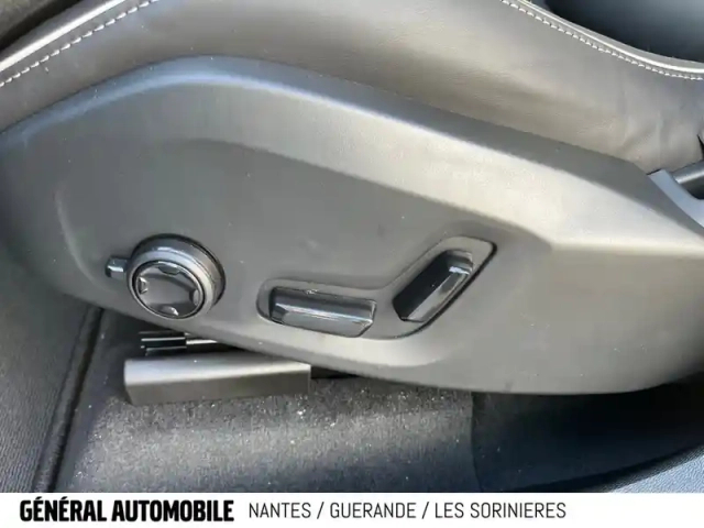 Volvo Xc60 t6 awd hybride rechargeable 253 ch+145 ch geartronic 8 — photo 14