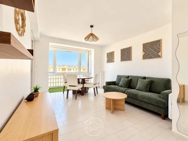 EXCLUSIVITÉ - MARSEILLE 8e | T3 DERNIER ÉTAGE ÉCHAPPÉE MER