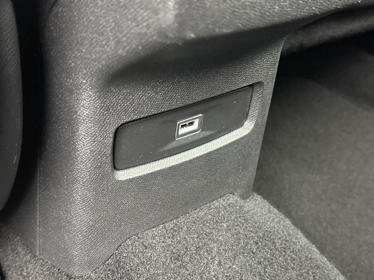 Citroën C4 puretech 130 s&s eat8 feel — photo 33