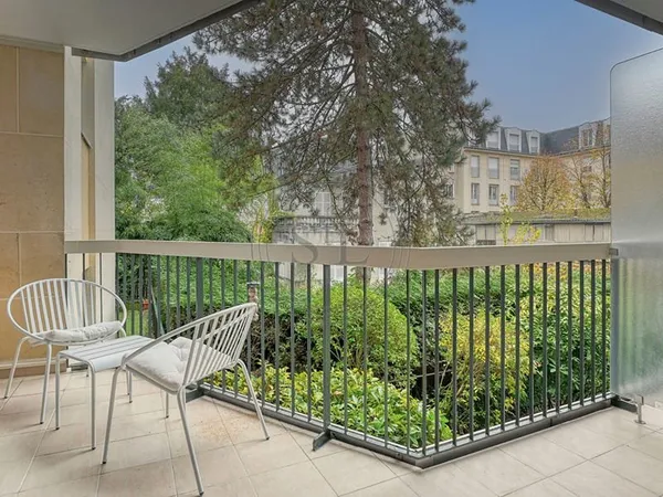 Appartement Versailles 2pièce(s) 45m2 avec terrasse