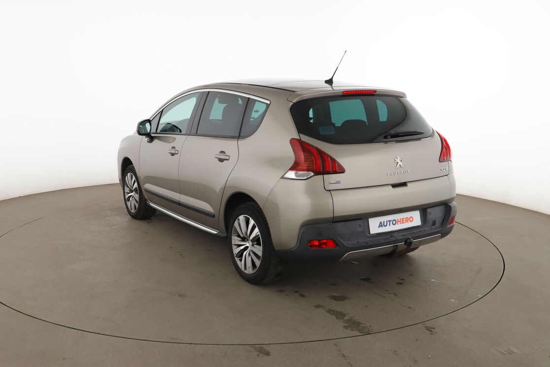 Peugeot 3008 1.6 Blue-HDi Allure — photo 3
