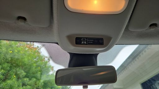Renault Twingo E-Tech 81 22 kWh - Equilibre – 2022 – 33959 km – Électrique – Boîte Automatique — photo 1