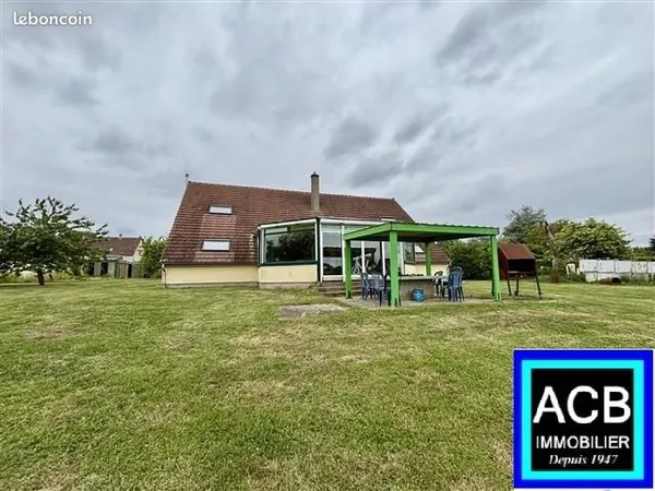 Maison 12 pièces 360 m²