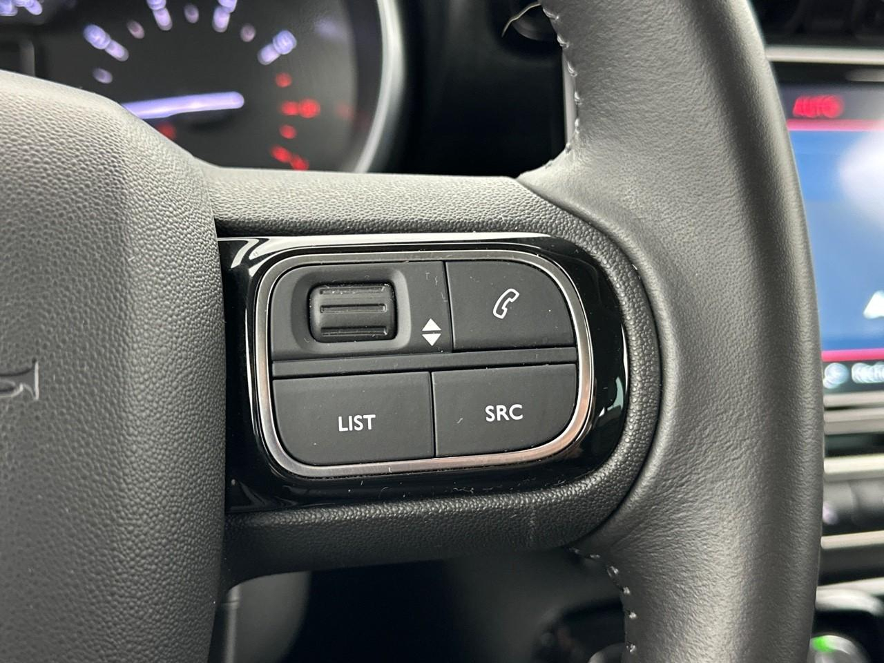 Citroën C3 Aircross puretech 130 s&s eat6 shine — photo 19